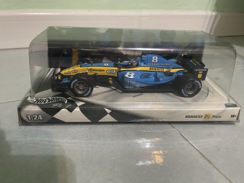 R24 renault team f1 - r24,
