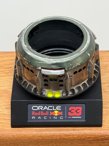 Max verstappen memorabilia - max, f1
